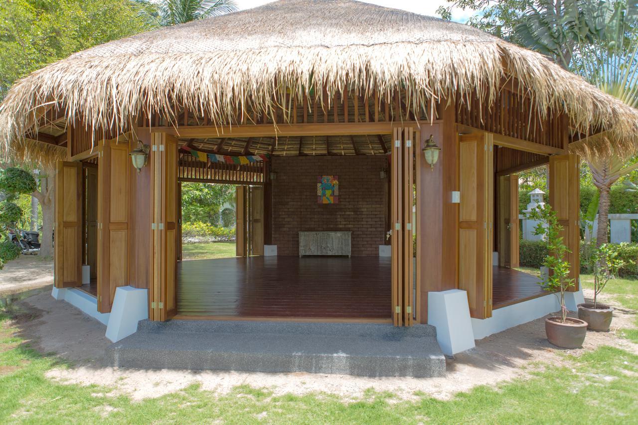 轻松时光酒店 Laem Sai Beach 外观 照片
